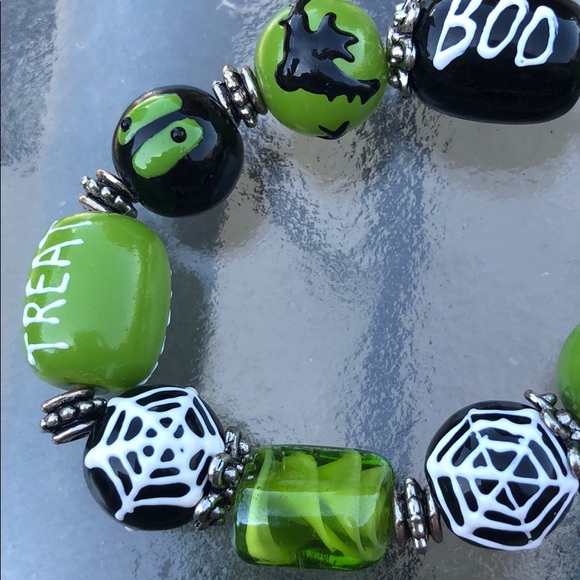 Halloween bracelet - Picture 3 of 3